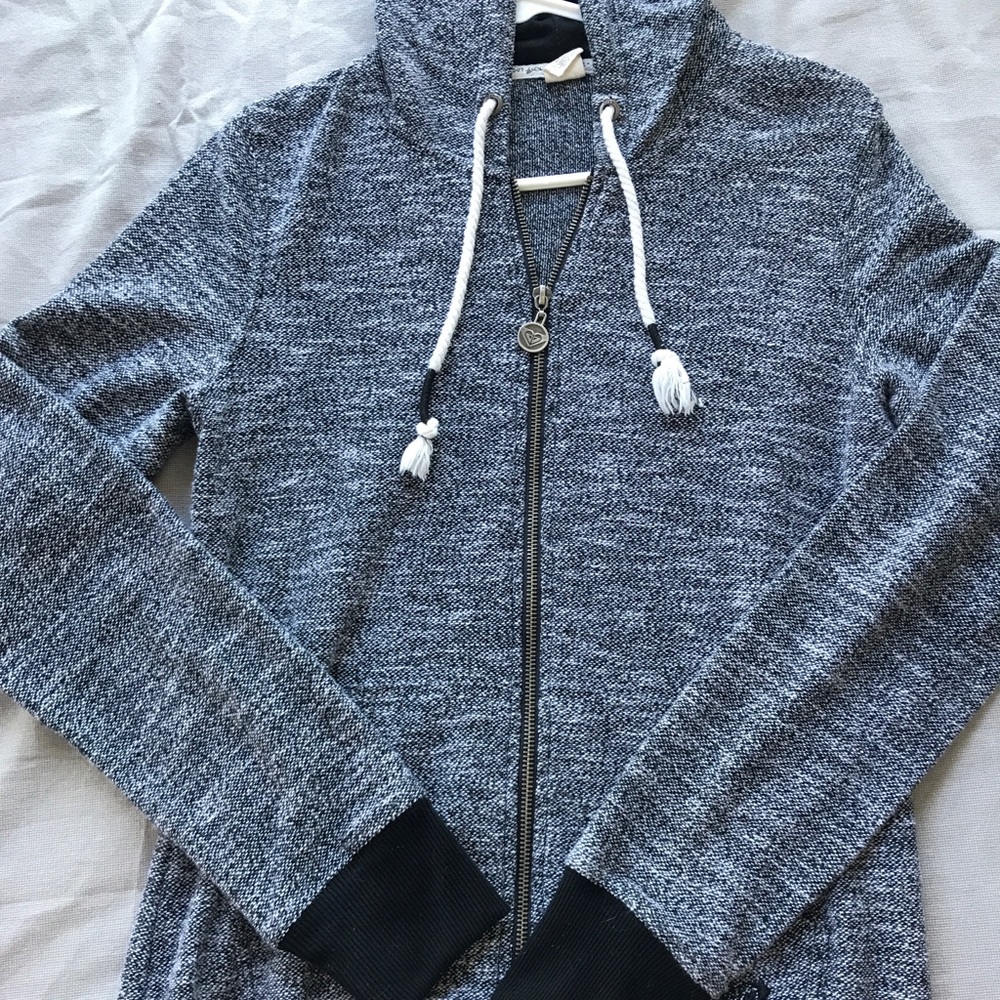 Roxy zip up hoodie